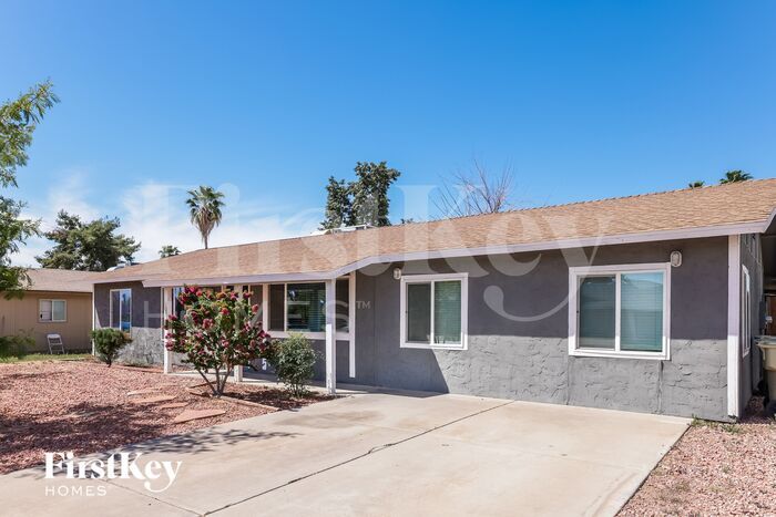 Building Photo - 10030 N 47th Dr