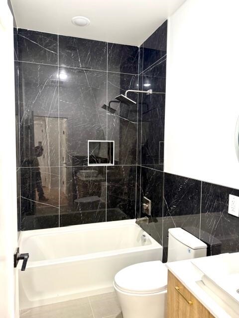 Building Photo - 443 Bergen Ave