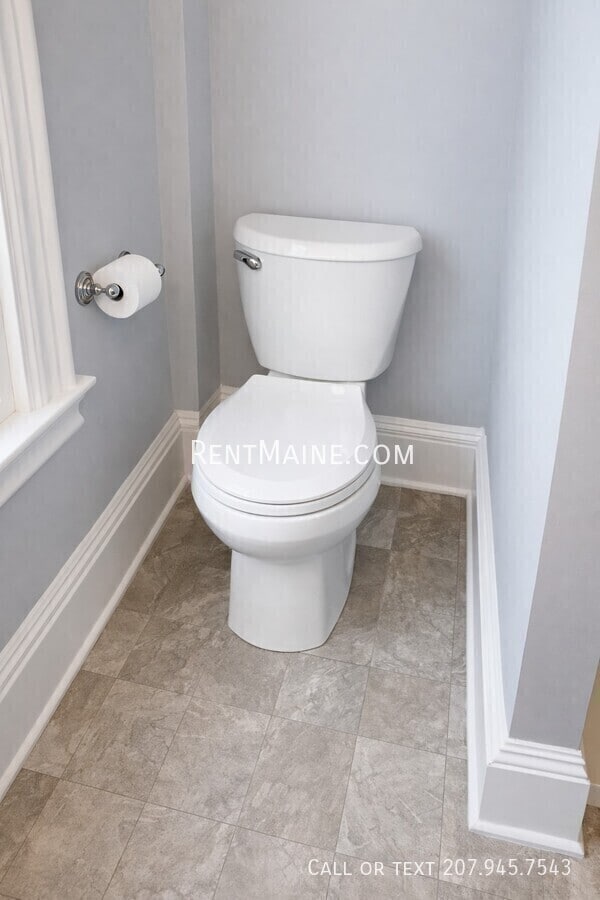 Building Photo - 25 High St