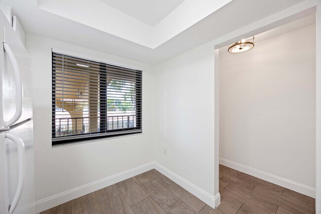 Building Photo - 9871 Citadel Ln