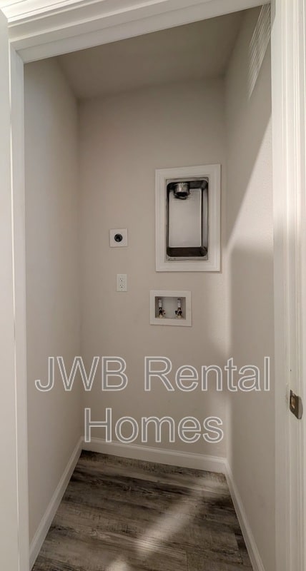 Building Photo - 1016 Spearing St