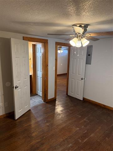 Building Photo - 1705 Chris Craft Dr