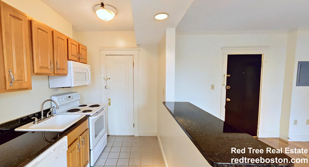 unit 24 - 125 Park Dr