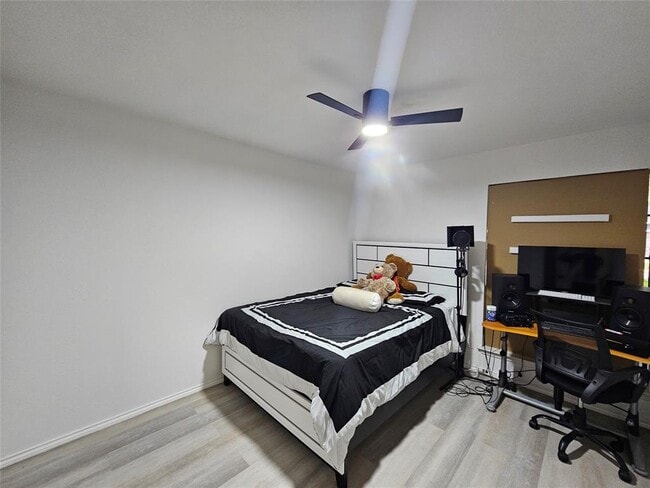 Building Photo - 10706 Berthound Dr