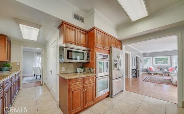 Building Photo - 1231 S St Andrews Pl