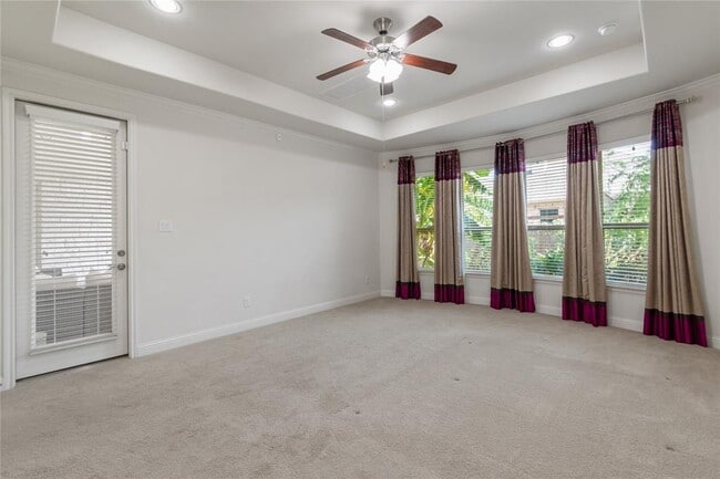 Building Photo - 3014 Paseo de Charros
