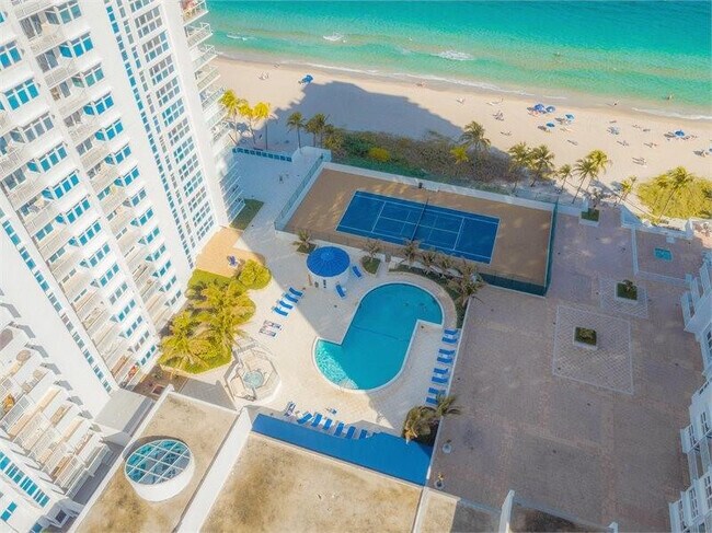 Building Photo - 1360 S Ocean Blvd