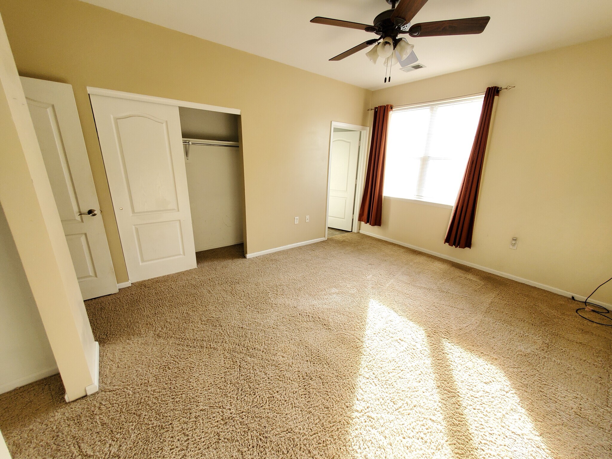 Building Photo - 5321 Warminster Dr