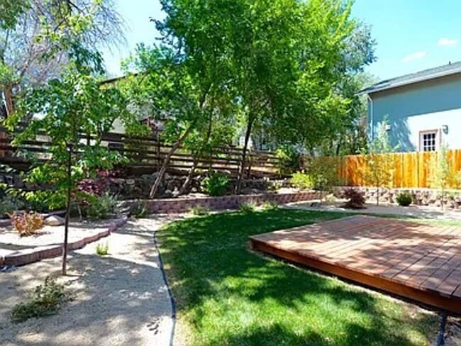 Building Photo - Your Dream Home Awaits! Available in June!
