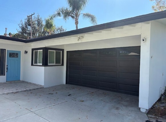 Building Photo - 16288 Janine Dr