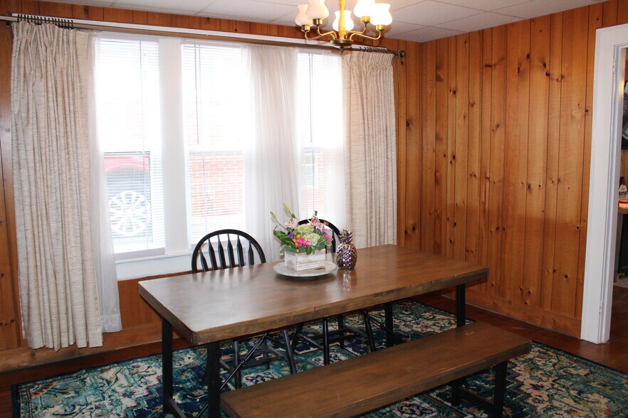 Dining Room - 60 Pulliam St