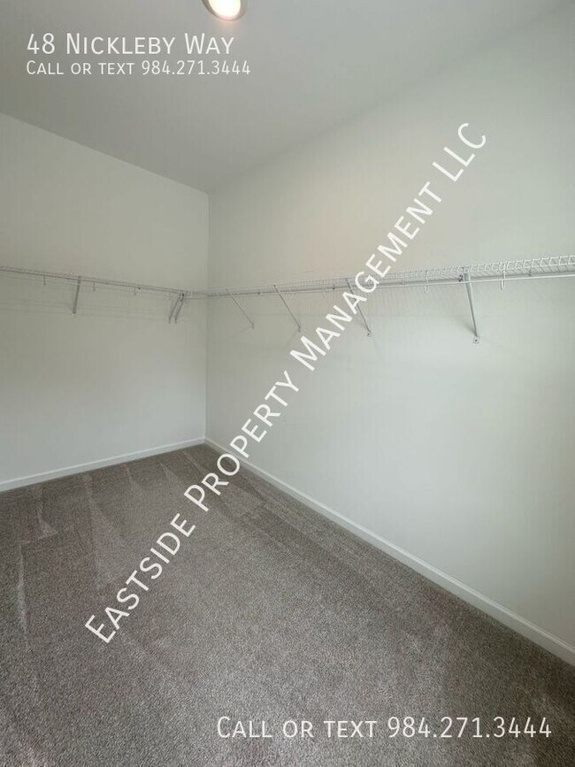 Building Photo - 48 Nickleby Wy