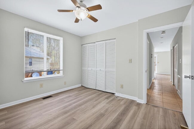 Building Photo - 5367 Wayne St