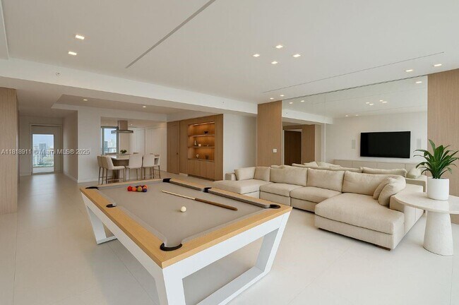 Building Photo - 330 Sunny Isles Blvd