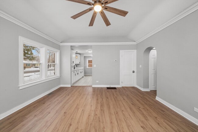 Building Photo - 2131 170th St