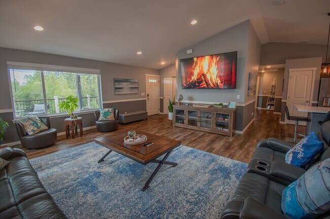 Building Photo - 161 N Harvey Terrace Dr