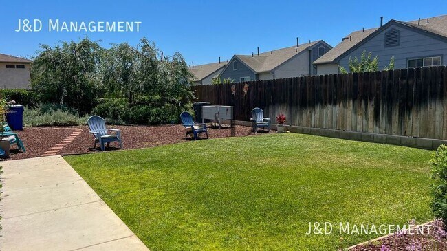 Building Photo - 8955 Valencia St