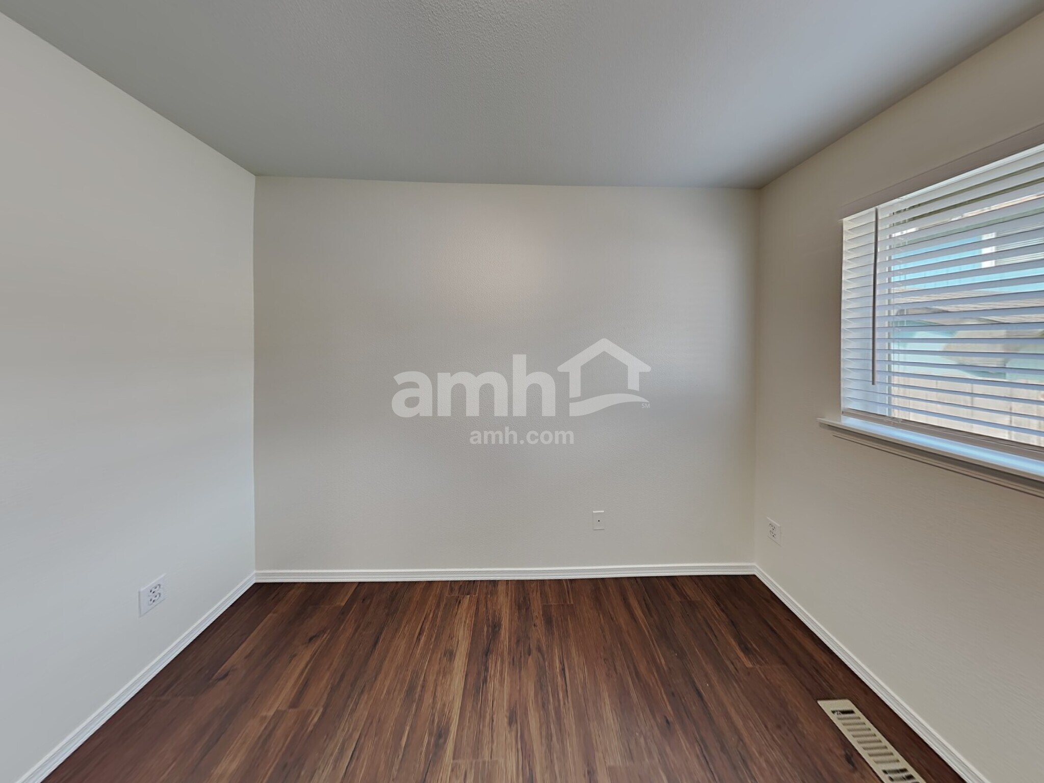 Building Photo - 6424 217th St E