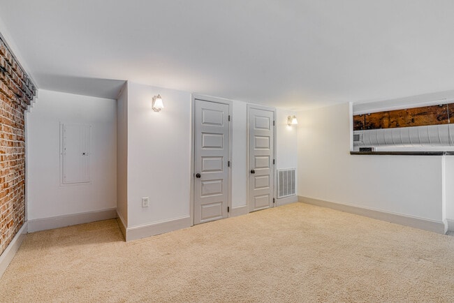 Loft space for office/study/fitness/guest room - 310 S Main St