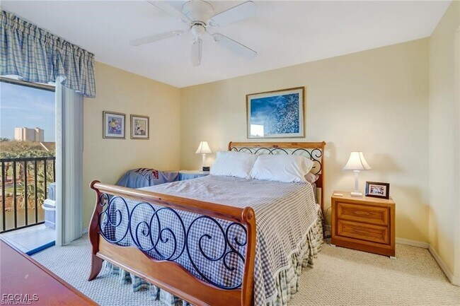 Building Photo - 12641 Kelly Sands Way