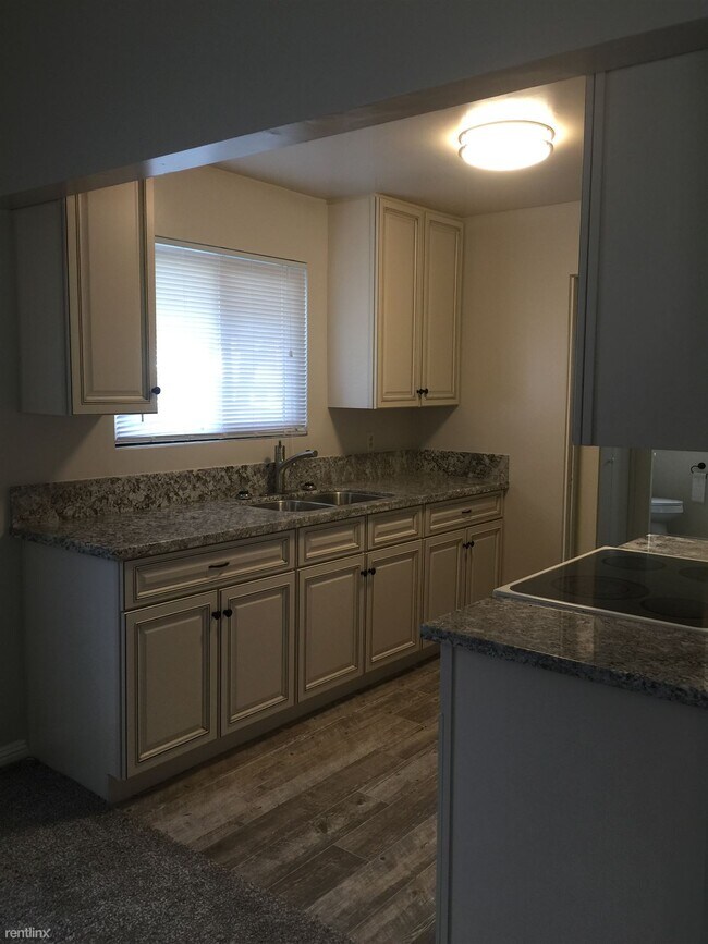 Building Photo - Studio, 1 bath House - 16845 S. Pacific