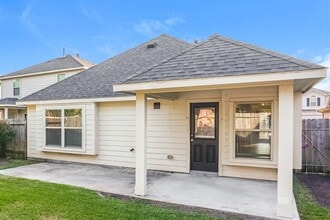 Building Photo - 5219 Gulf Stream Ln