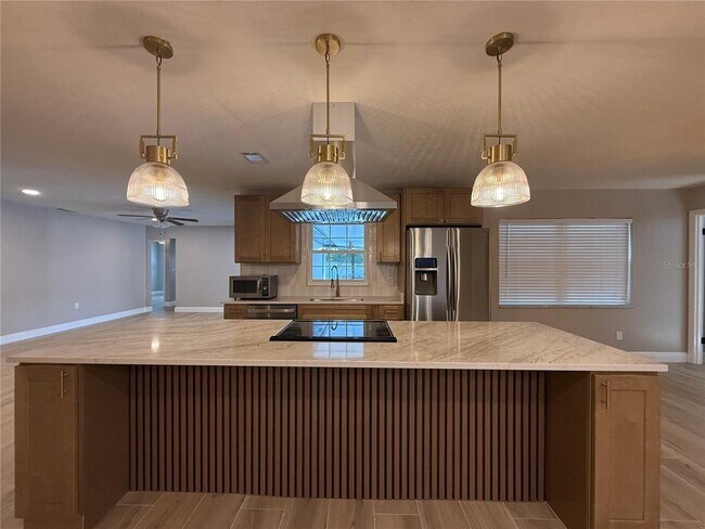 Building Photo - 1041 Manchester Cir