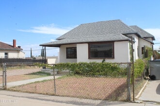 Building Photo - 3014 Richmond Ave