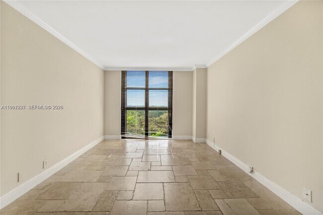 Building Photo - 1000 Quayside Terrace