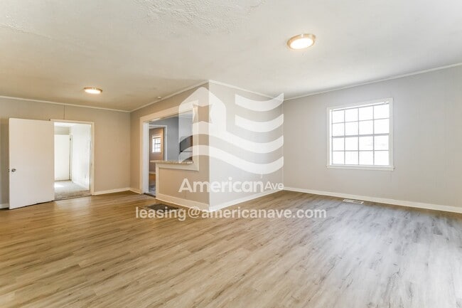 Building Photo - 219 Stonewall St