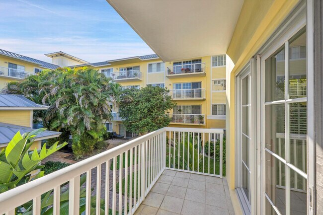 Building Photo - 1515 E Broward Blvd