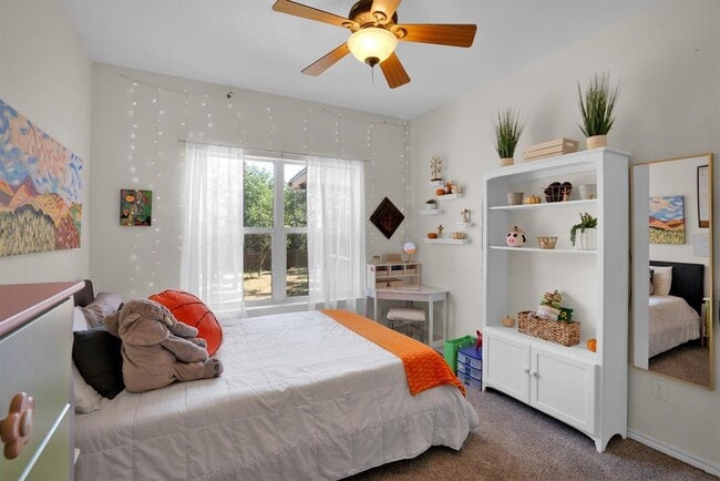 Building Photo - 29 Champions Cir