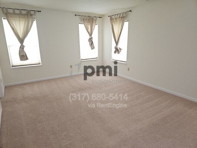 Building Photo - 5240 Castamere Dr