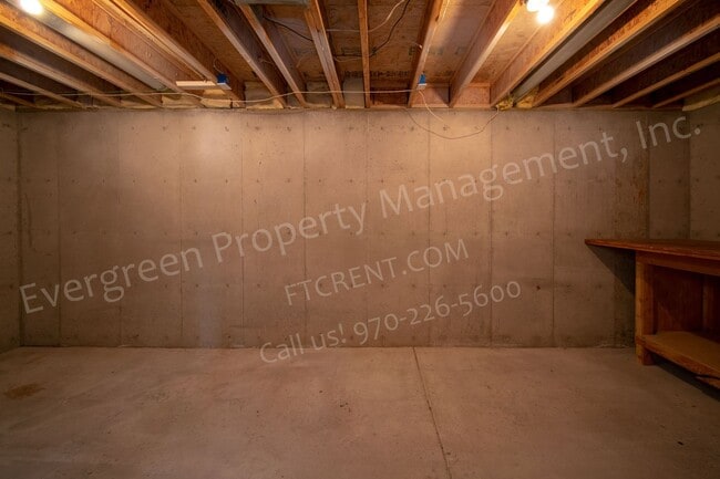 Building Photo - 413 Hawthorne Ave