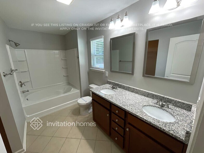 Building Photo - 10308 Snowbell Ct