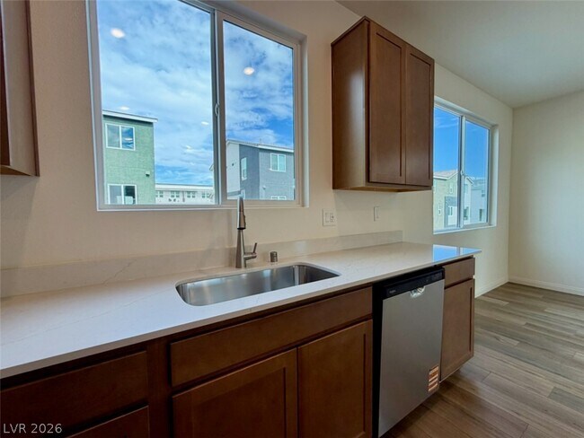 Building Photo - 5824 Wisteria Walk St
