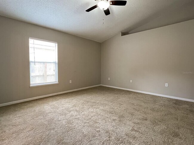 Building Photo - 522 Grand Royal Cir