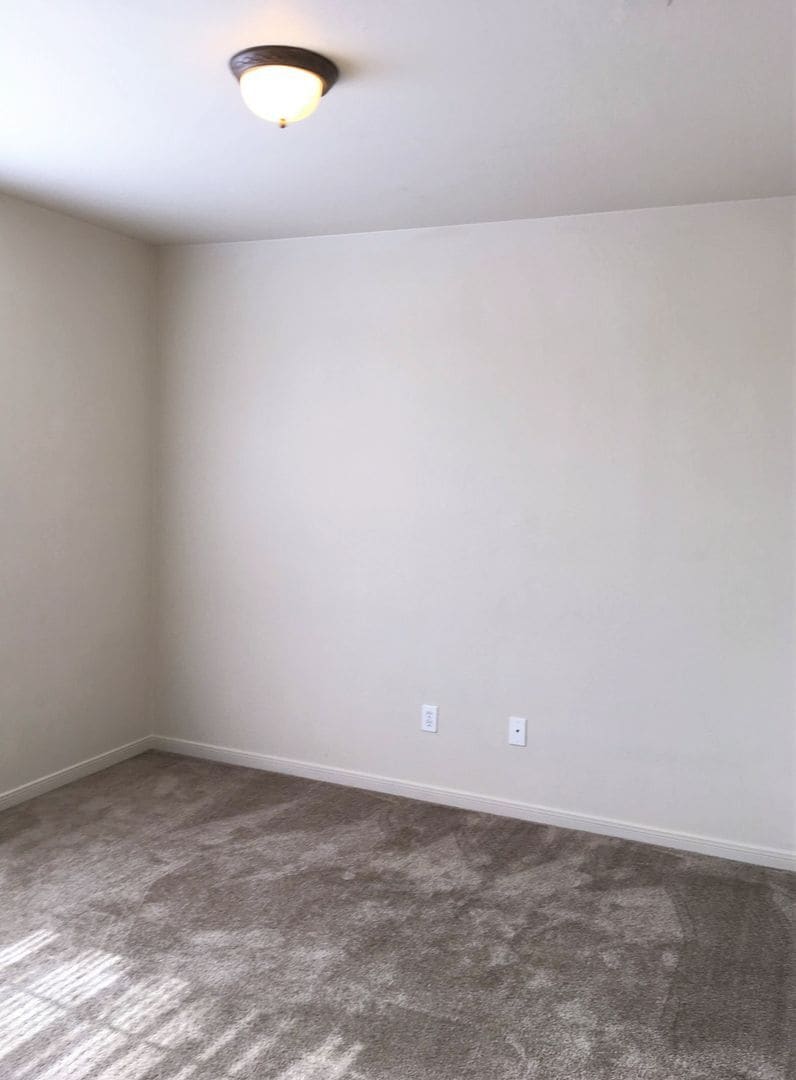 Building Photo - 408 Brittney Way