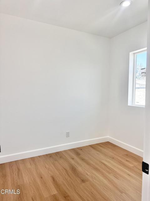 Building Photo - 324 N J St