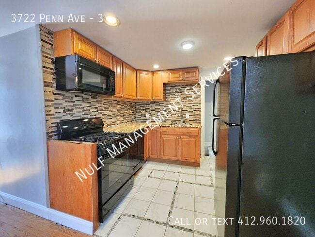 Primary Photo - 3722 Penn Ave