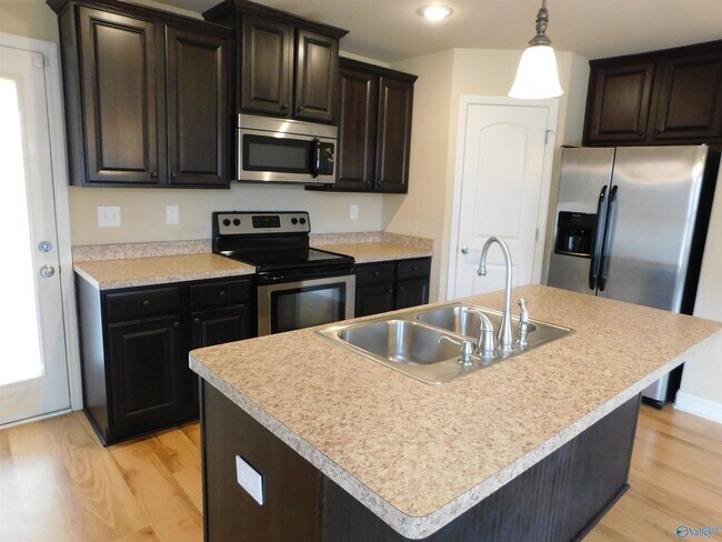 Building Photo - 118 Copeland Dr