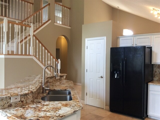 Building Photo - 636 Darkwood Ave