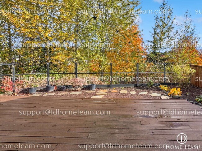 Building Photo - "Spacious 3-Bed Oasis in Kent with Elegant...