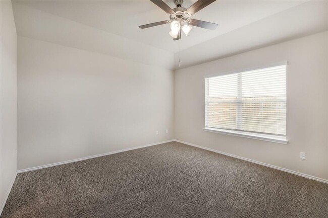 Building Photo - 401 Yemen Rd