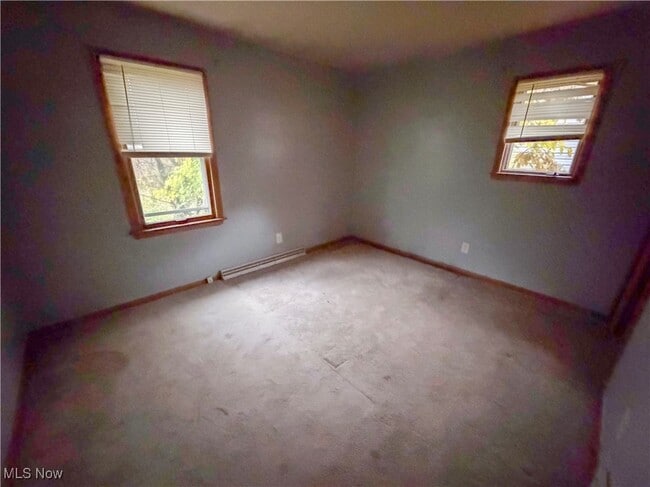 Building Photo - 3380 Sunnybrooke Dr