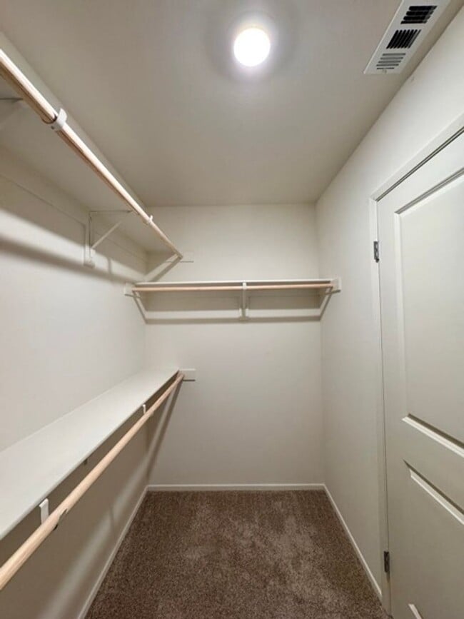 Building Photo - Brand New 3 Bedroom Single Story Home For ...