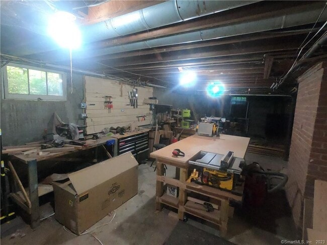 Building Photo - 59 Aitchison Dr