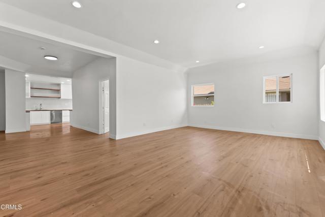 Primary Photo - 1623 11th Pl