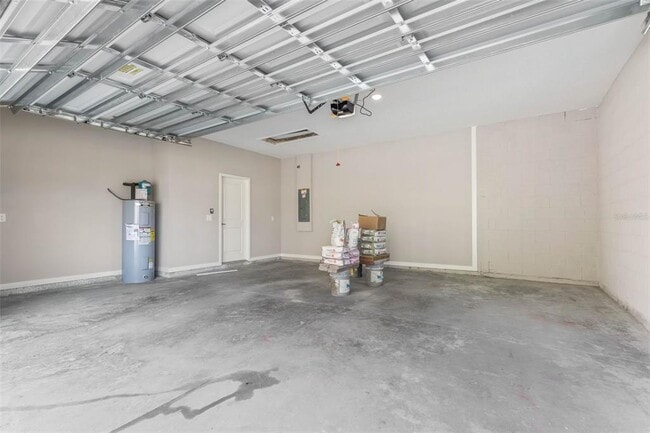 Building Photo - 23 Weymouth Ln