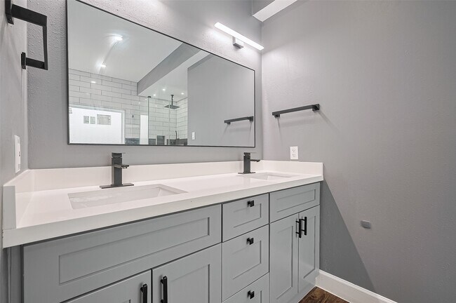 Building Photo - 3527 Bramble Fern Pl